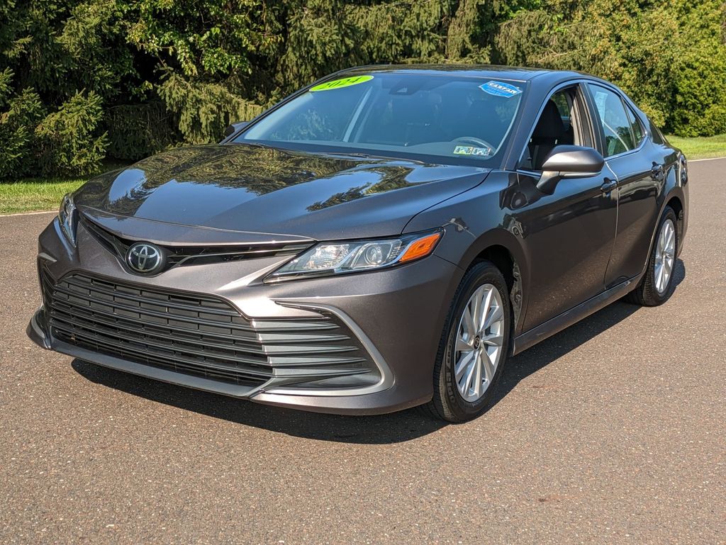 2024 Toyota Camry LE photo 3