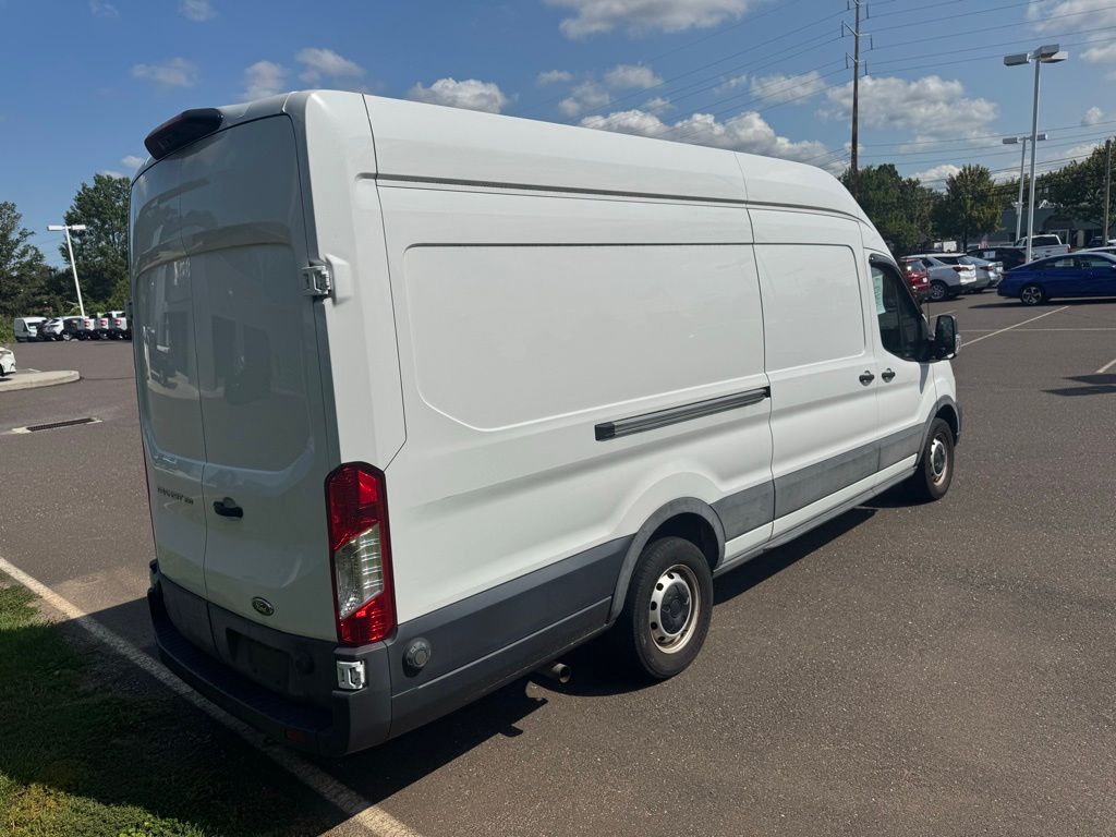 2020 Ford Transit Cargo Van photo 4