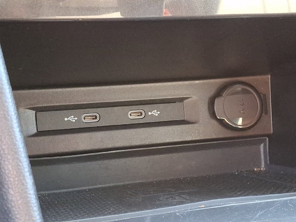 2023 Volkswagen Tiguan SE - Photo 23