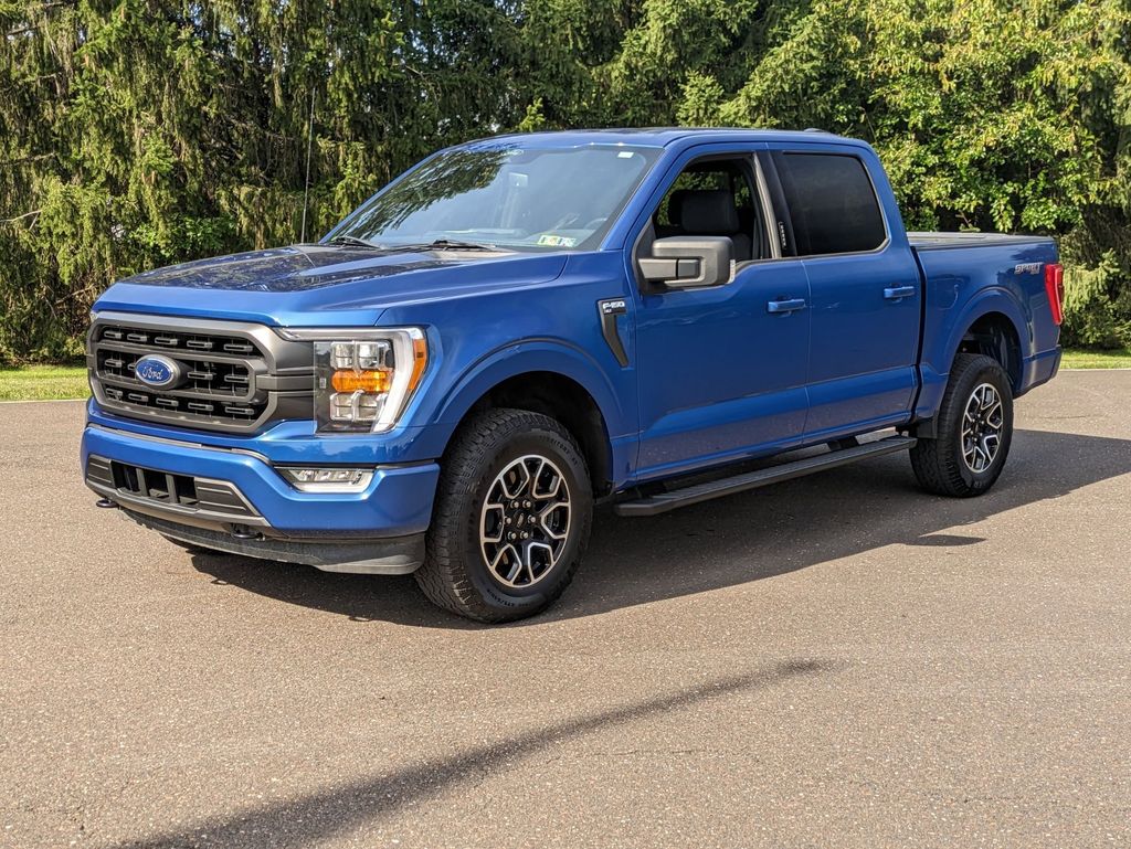 2022 Ford F-150 XLT photo 3