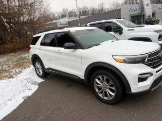2021 Ford Explorer XLT's photo