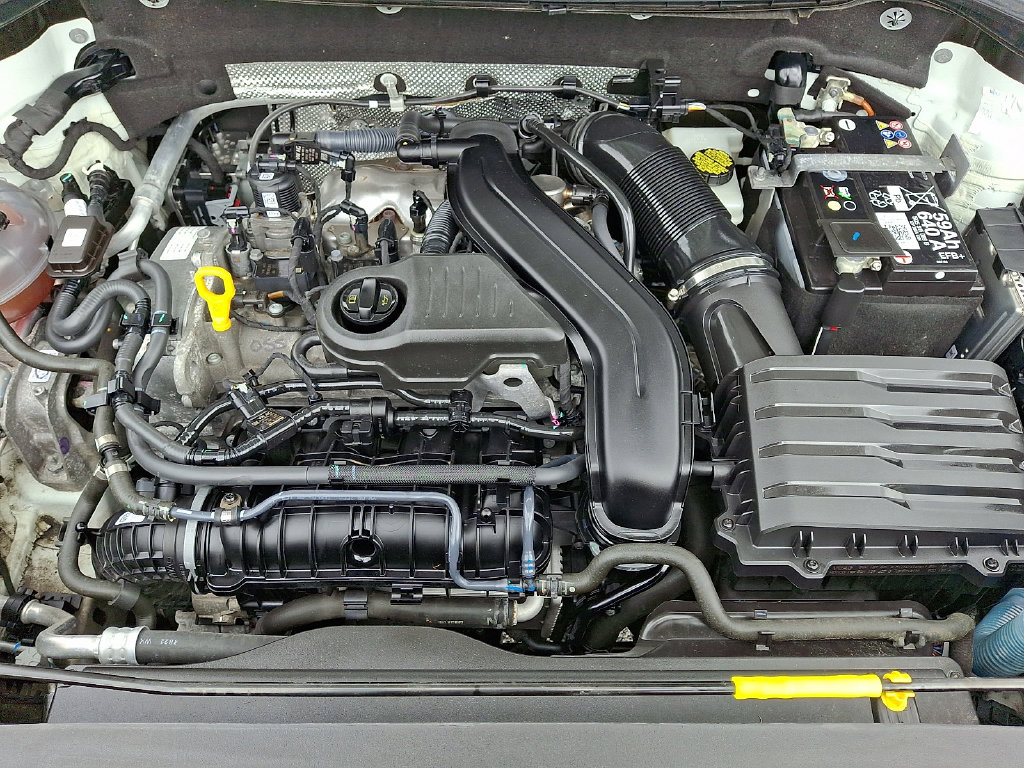 2024 Volkswagen Taos SE - Photo 26