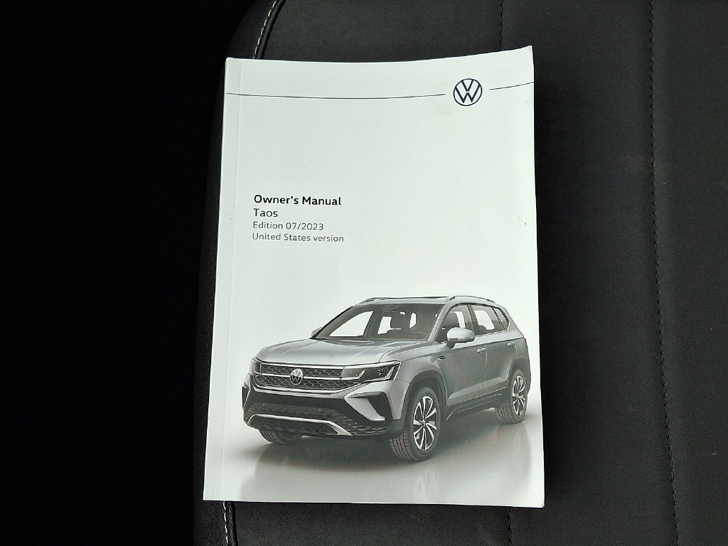 2024 Volkswagen Taos SE - Photo 24