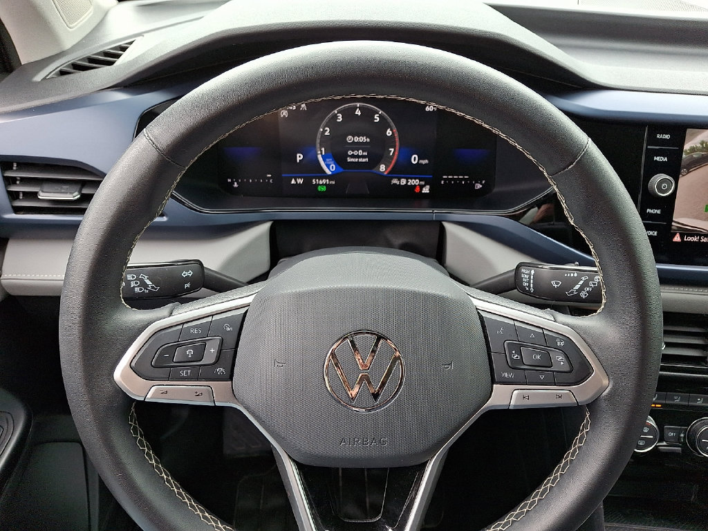 2024 Volkswagen Taos SE - Photo 17