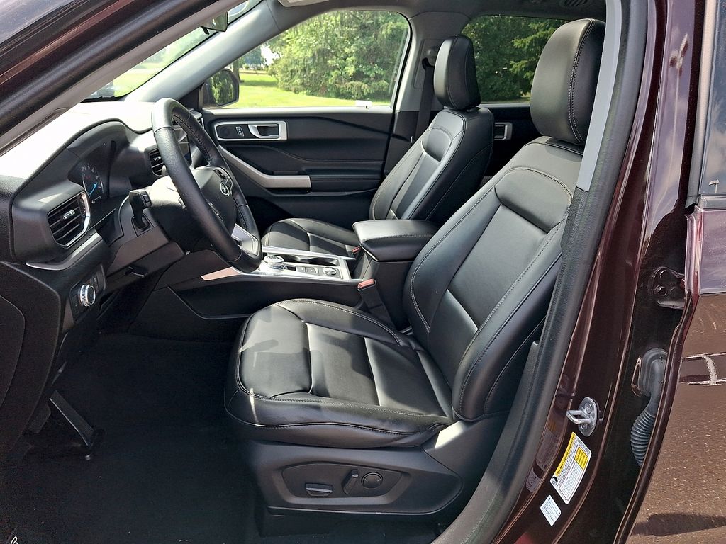 2022 Ford Explorer XLT - Photo 16