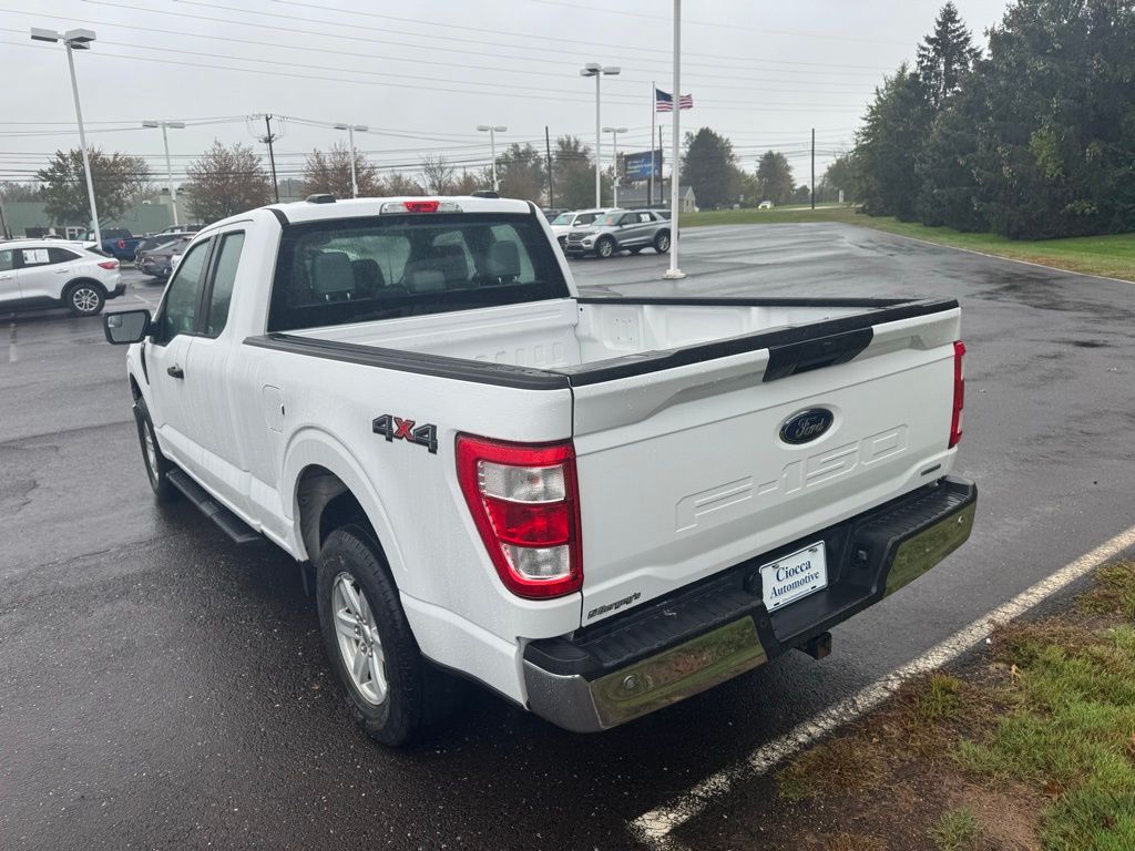 2021 Ford F-150 XL photo 2
