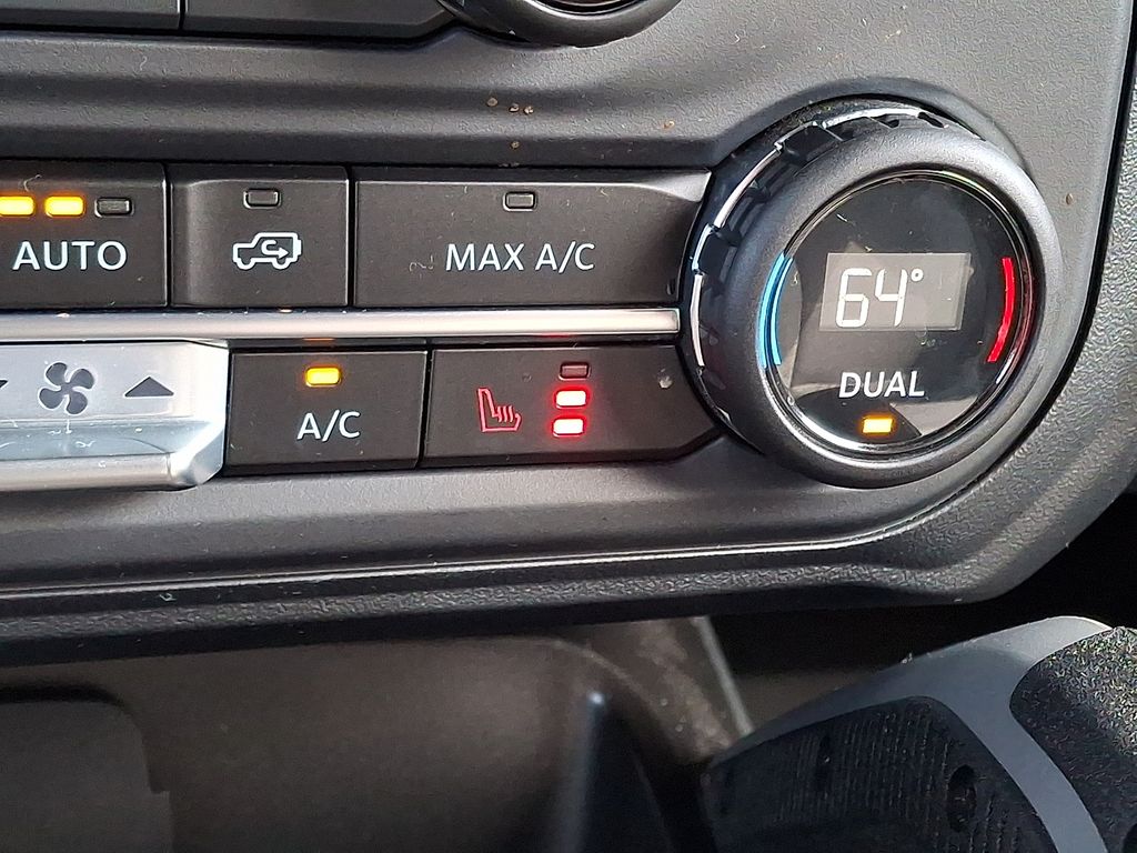 2023 Ford Bronco 4-Door Big Bend - Photo 23