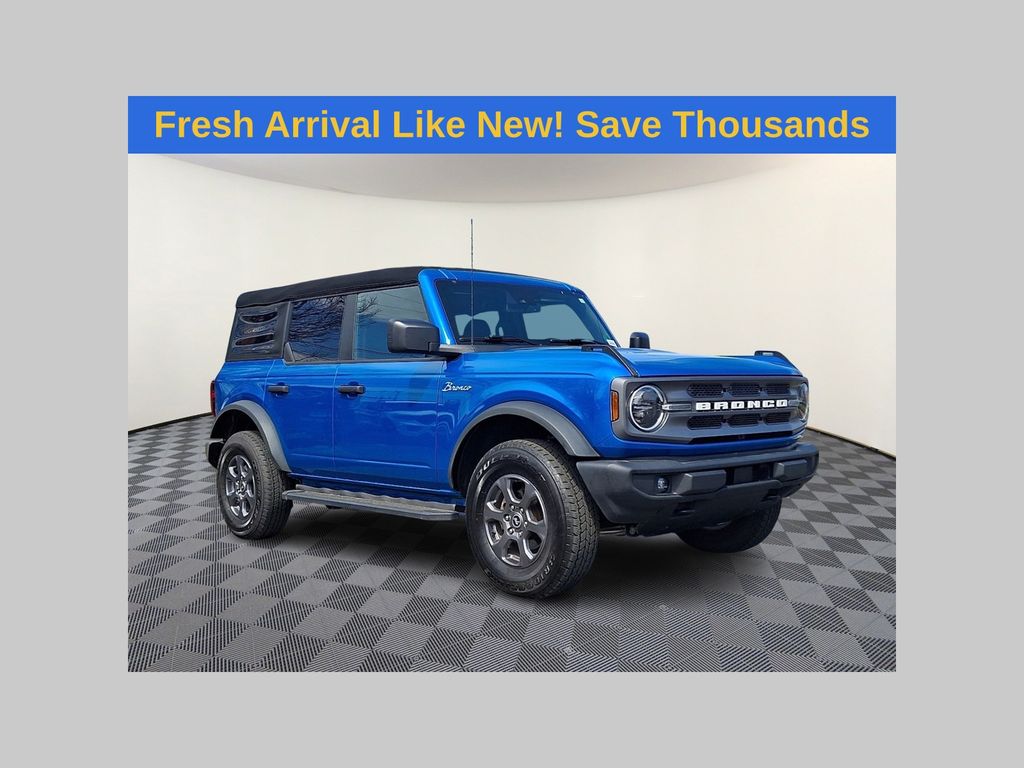 2023 Ford Bronco SUV 