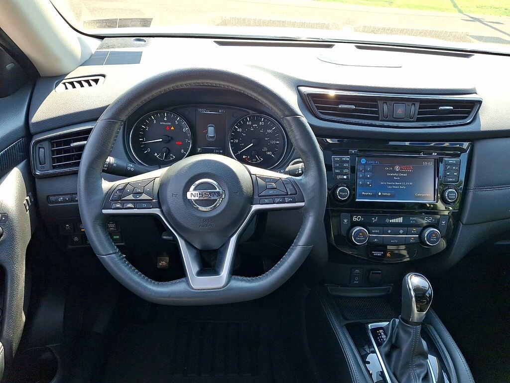 Used 2017 Nissan Rogue SL SUV