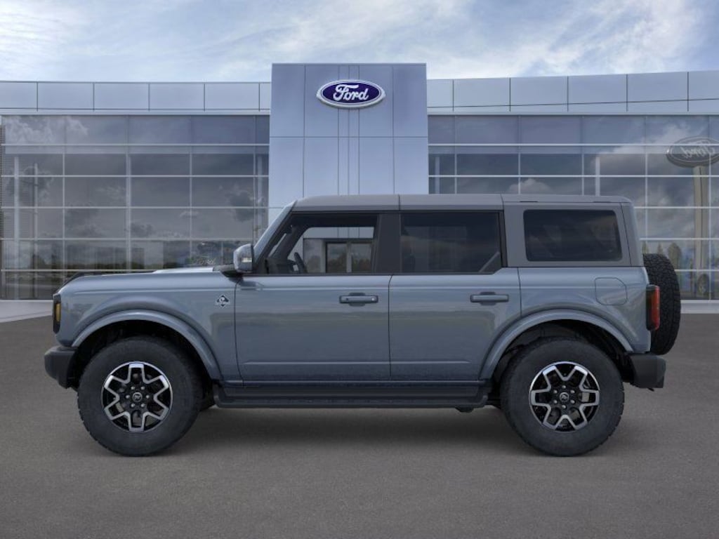 New 2025 Ford Bronco Outer Banks SUV