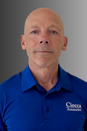 Staff member Joseph Farrell from ID_7e14ddb3113e