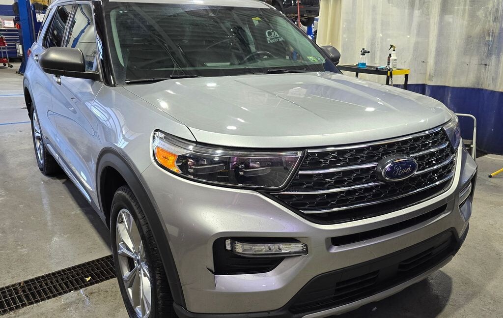 Used 2023 Ford Explorer XLT SUV