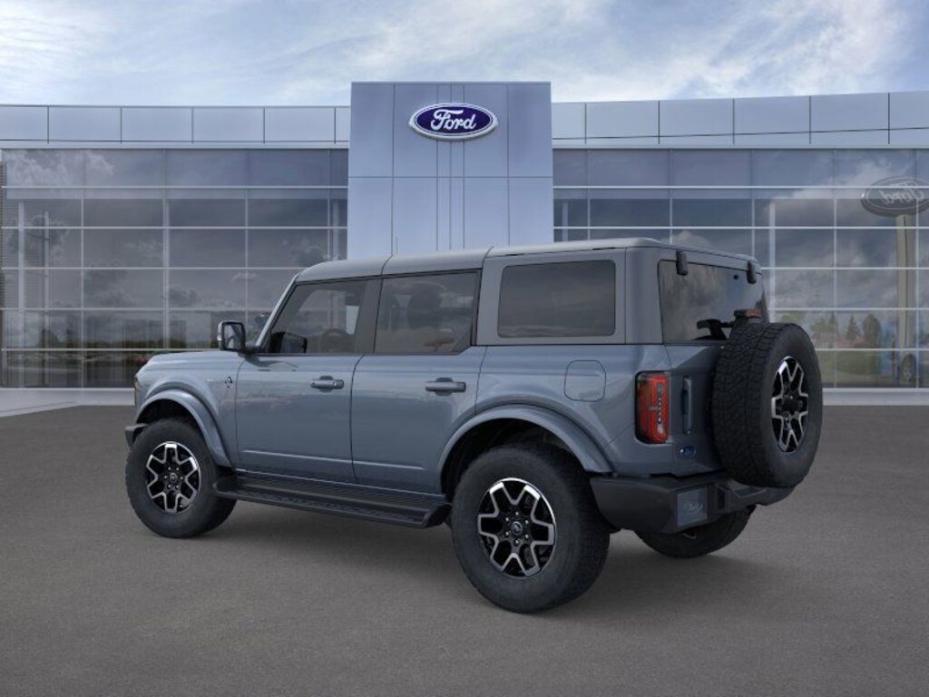 New 2025 Ford Bronco Outer Banks SUV