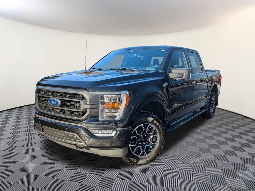 2023 Ford F-150 XLT's photo