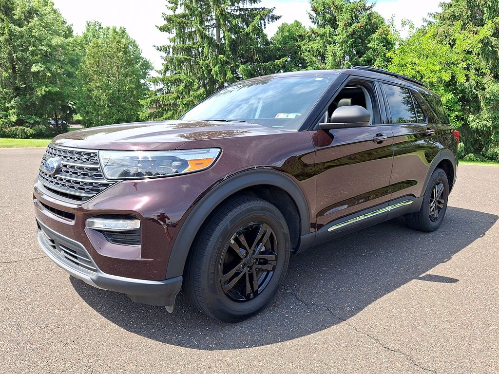 2022 Ford Explorer XLT - Photo 5