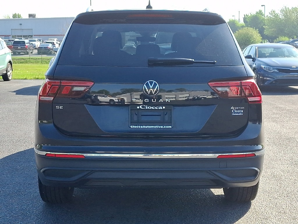 2023 Volkswagen Tiguan SE - Photo 8