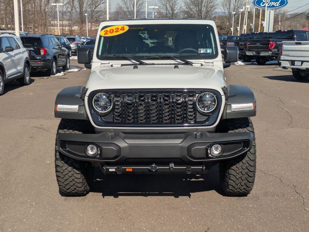 Used 2024 Jeep Wrangler Willys SUV
