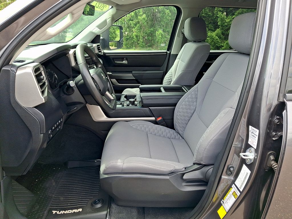 2022 Toyota Tundra SR5 - Photo 14