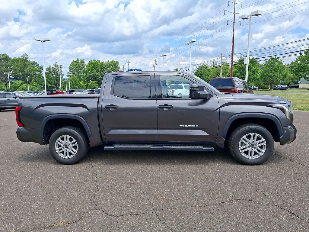 2022 Toyota Tundra SR5 - Photo 7