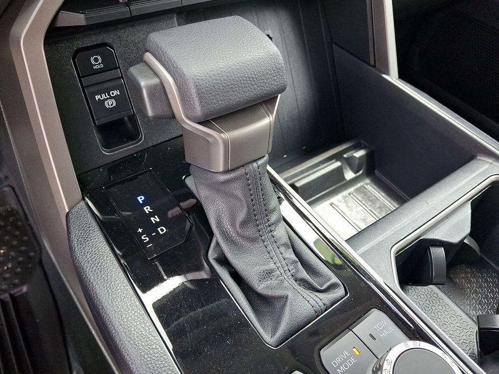 2022 Toyota Tundra SR5 - Photo 15