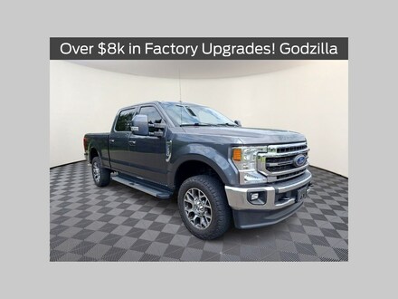 2020 Ford F-250SD Lariat Truck Crew Cab