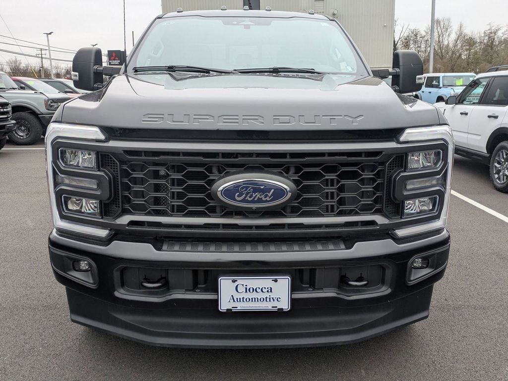 Used 2023 Ford F-250SD XL Truck Crew Cab