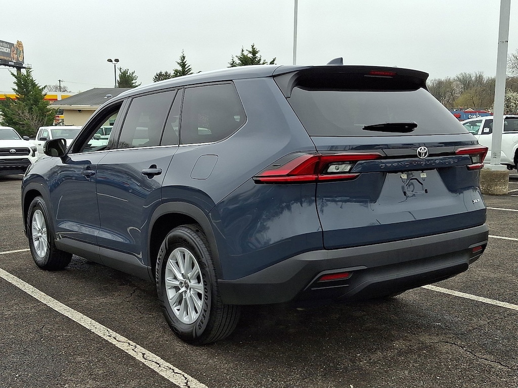 Certified 2025 Toyota Grand Highlander XLE SUV
