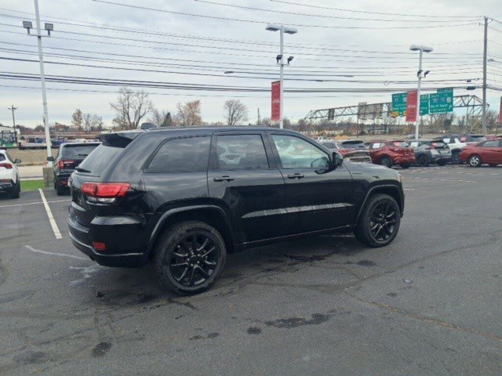 Used 2022 Jeep Grand Cherokee WK Laredo X SUV