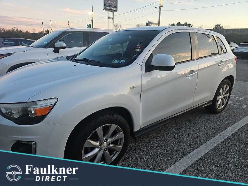 Used 2015 Mitsubishi Outlander Sport ES SUV