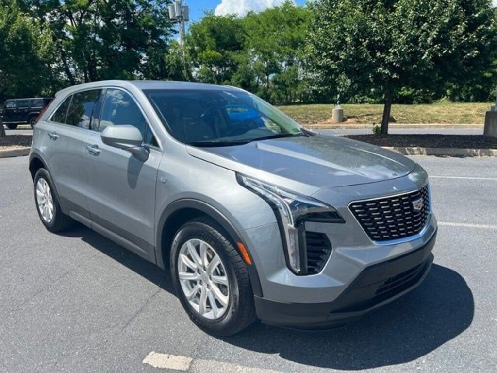 Used 2023 Cadillac XT4 AWD Luxury SUV