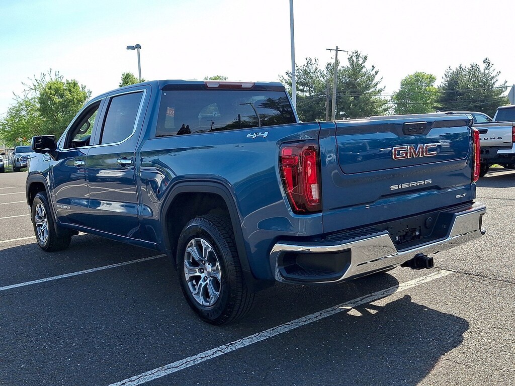 Used 2024 GMC Sierra 1500 SLT Truck Crew Cab