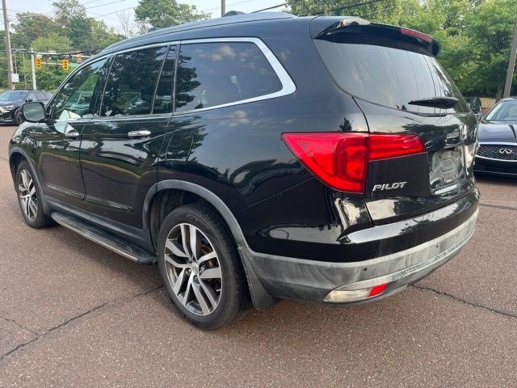 Used 2016 Honda Pilot Elite SUV