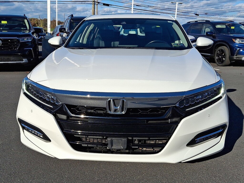 Used 2019 Honda Accord Hybrid Touring Sedan