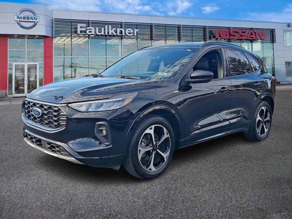 Used 2023 Ford Escape ST-Line Select SUV