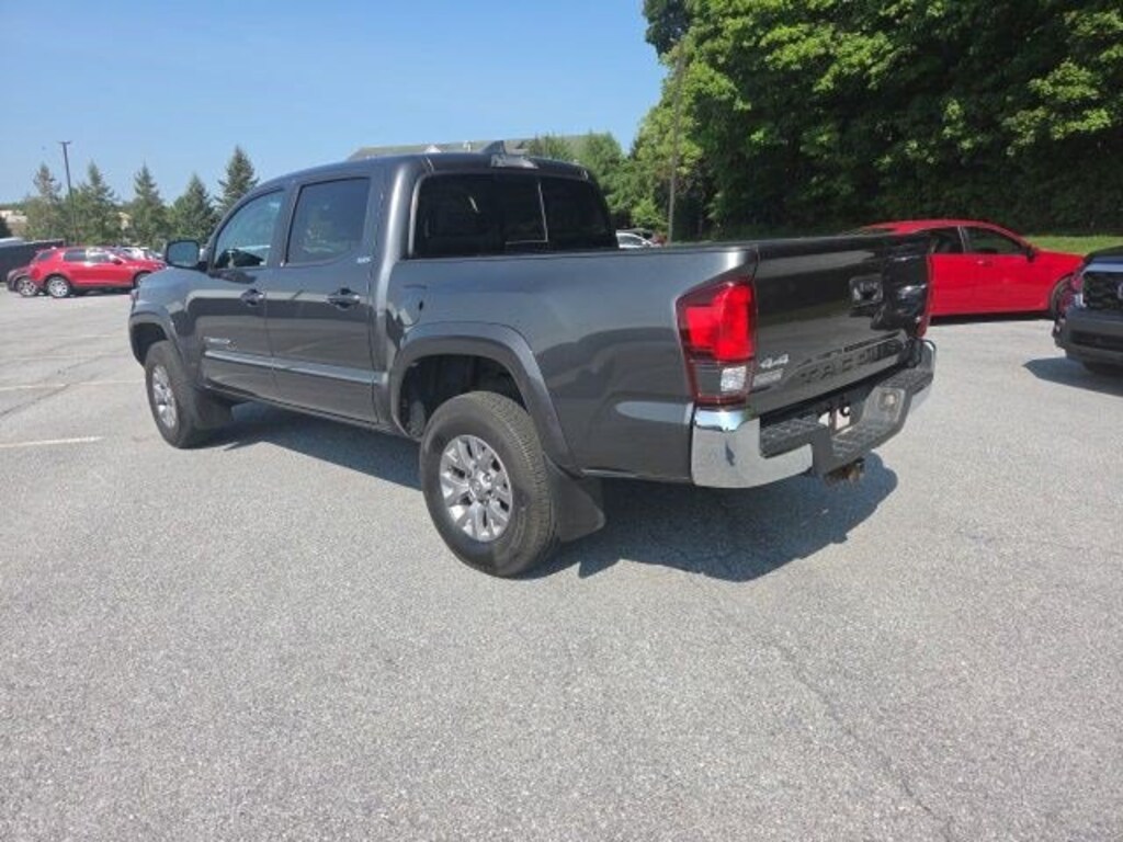 Used 2018 Toyota Tacoma SR5 Truck Double Cab