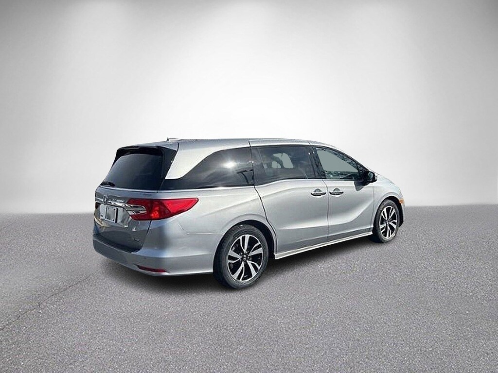 Used 2018 Honda Odyssey Elite Van