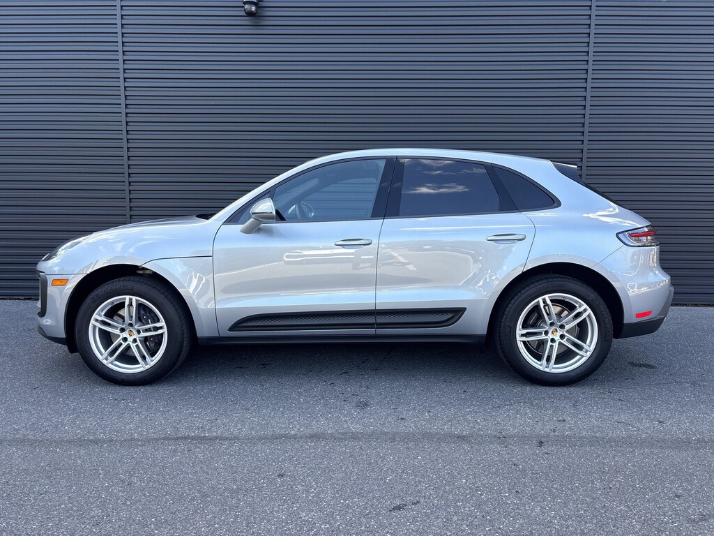 Used 2025 Porsche Macan SUV