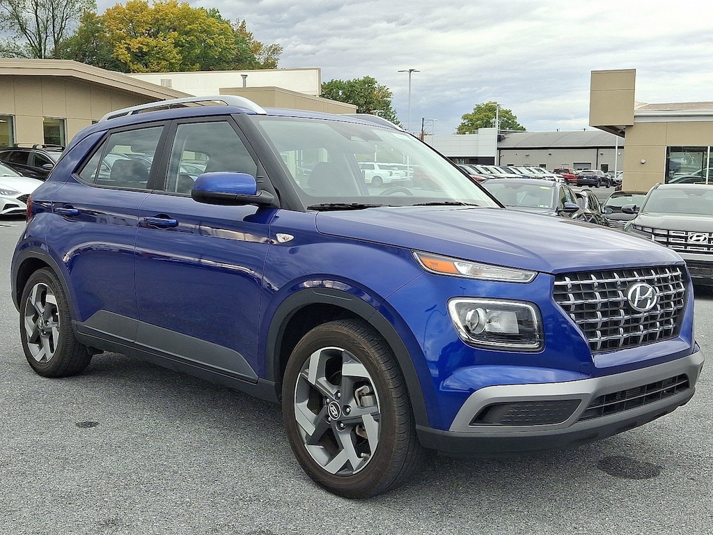 Certified 2023 Hyundai Venue SEL SUV