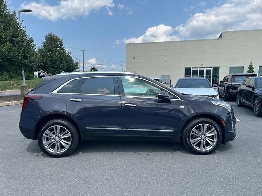 Used 2024 Cadillac XT5 AWD Premium Luxury SUV