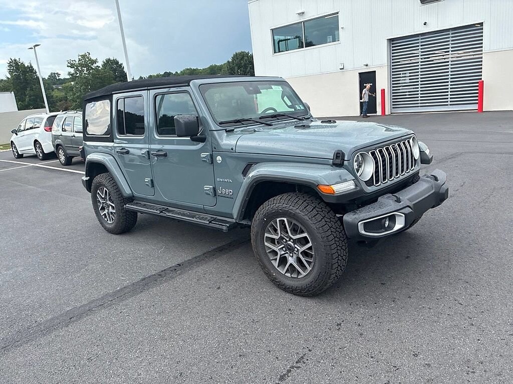 Used 2024 Jeep Wrangler Sahara SUV