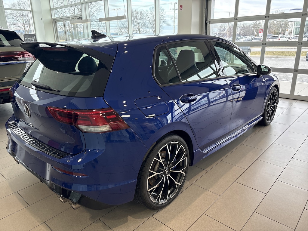 Certified 2025 Volkswagen Golf R 2.0T Hatchback