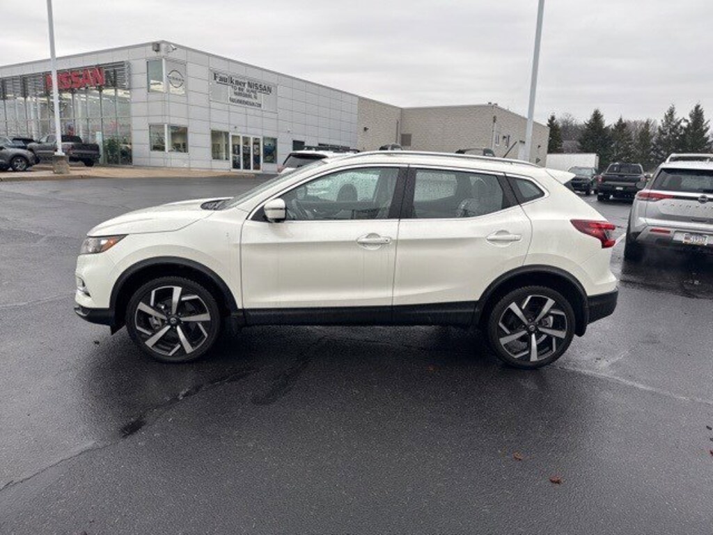 Certified 2022 Nissan Rogue Sport SL SUV