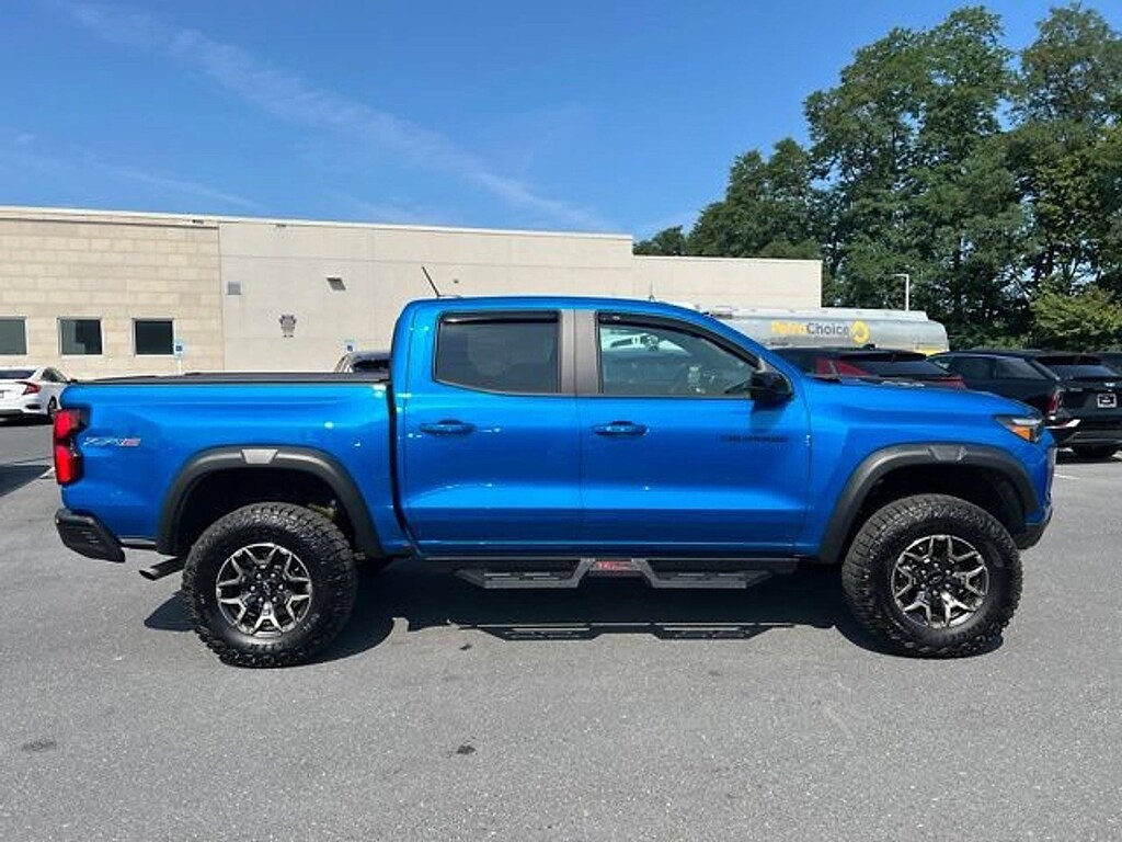 Used 2024 Chevrolet Colorado 4WD ZR2 Truck Crew Cab