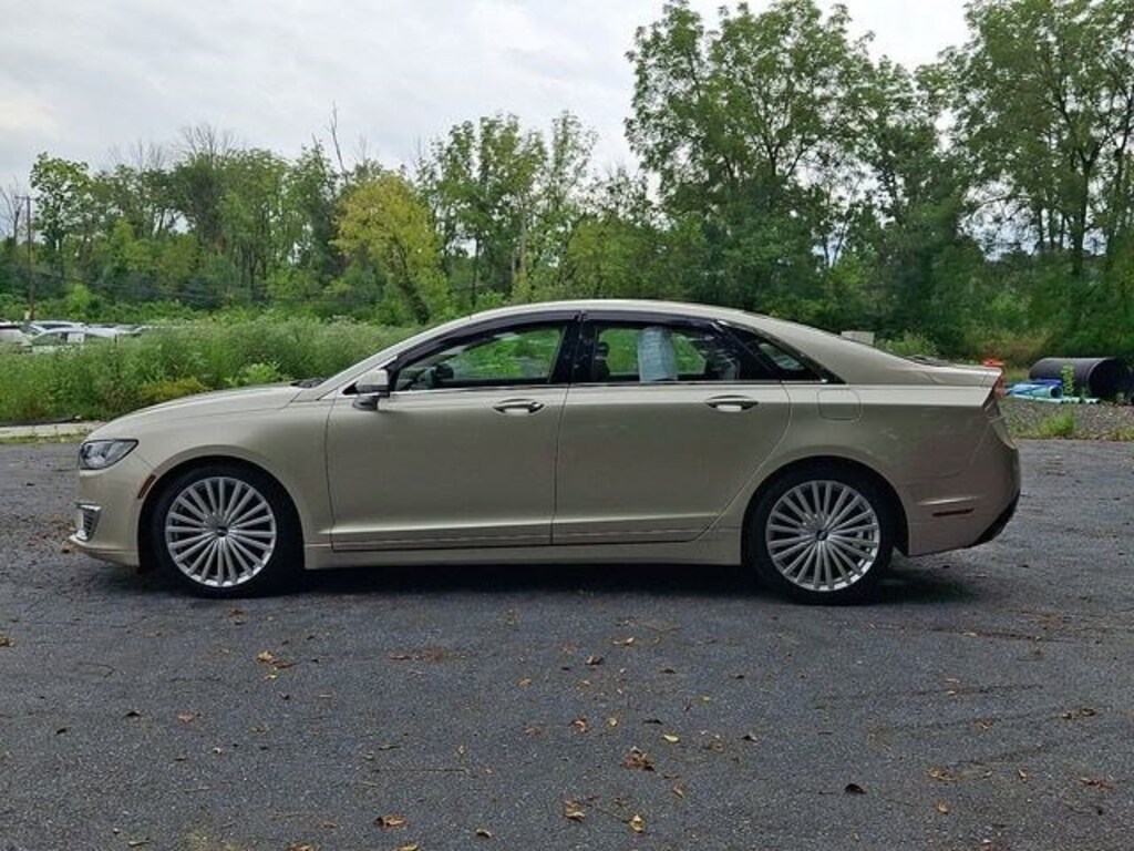Used 2017 Lincoln MKZ Reserve Sedan