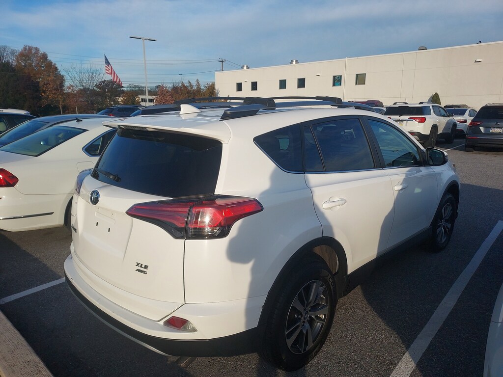 Used 2018 Toyota RAV4 XLE SUV