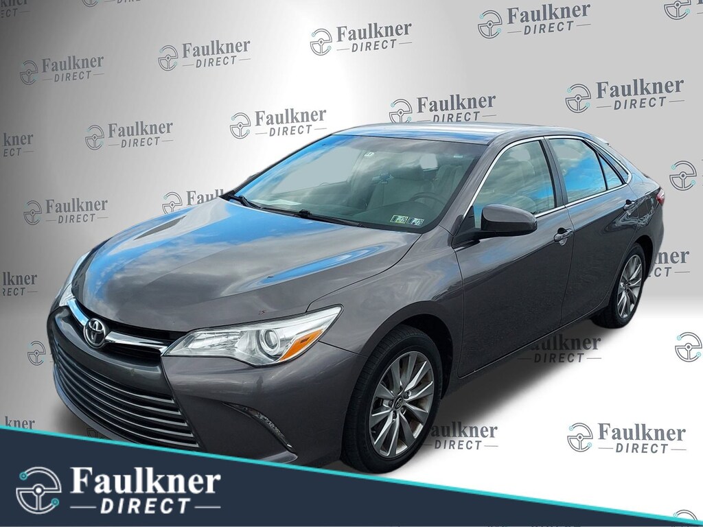 Used 2017 Toyota Camry XLE Sedan