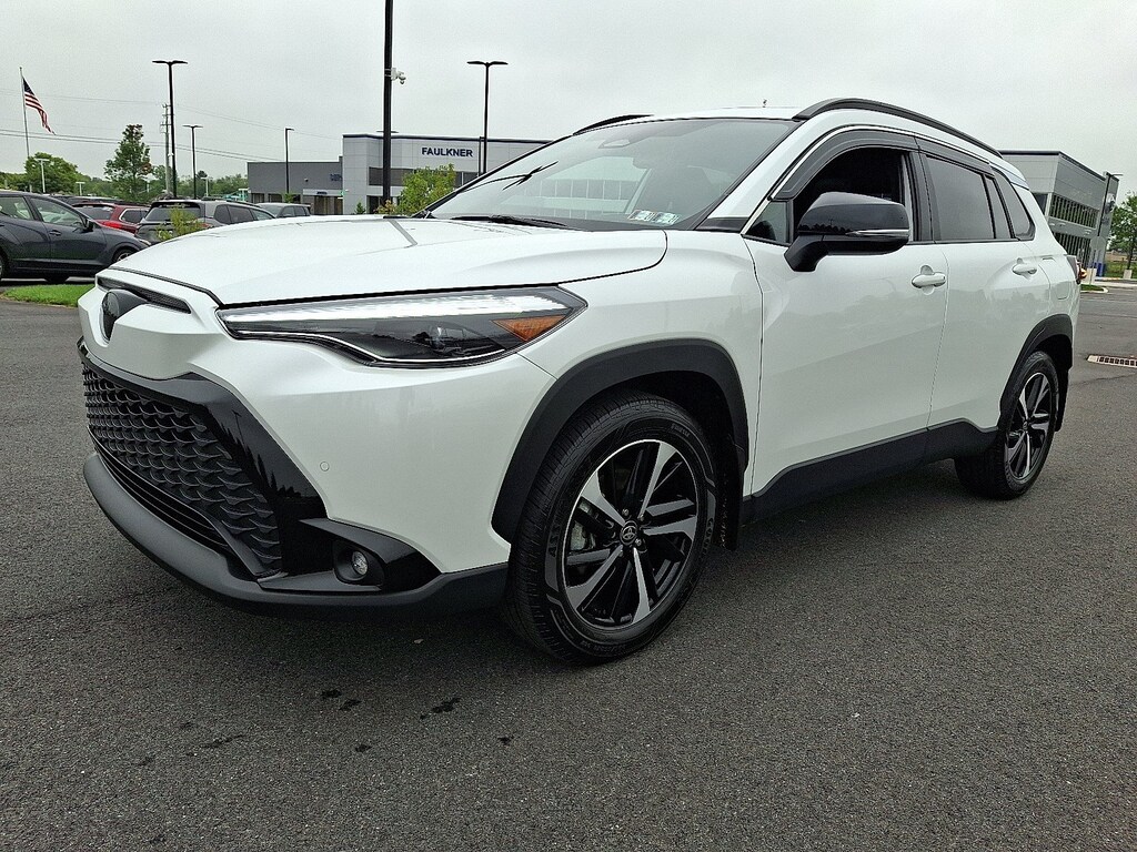 Used 2025 Toyota Corolla Cross Hybrid XSE SUV
