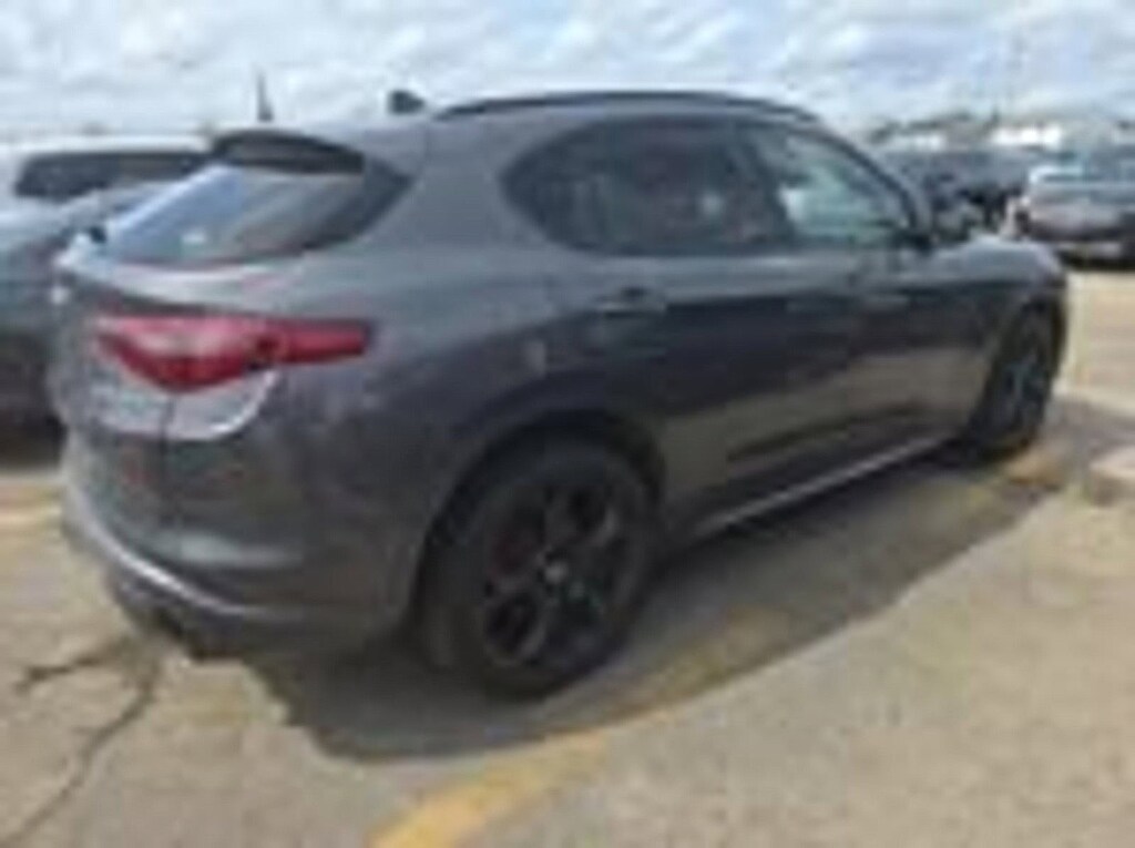 Used 2023 Alfa Romeo Stelvio Veloce SUV