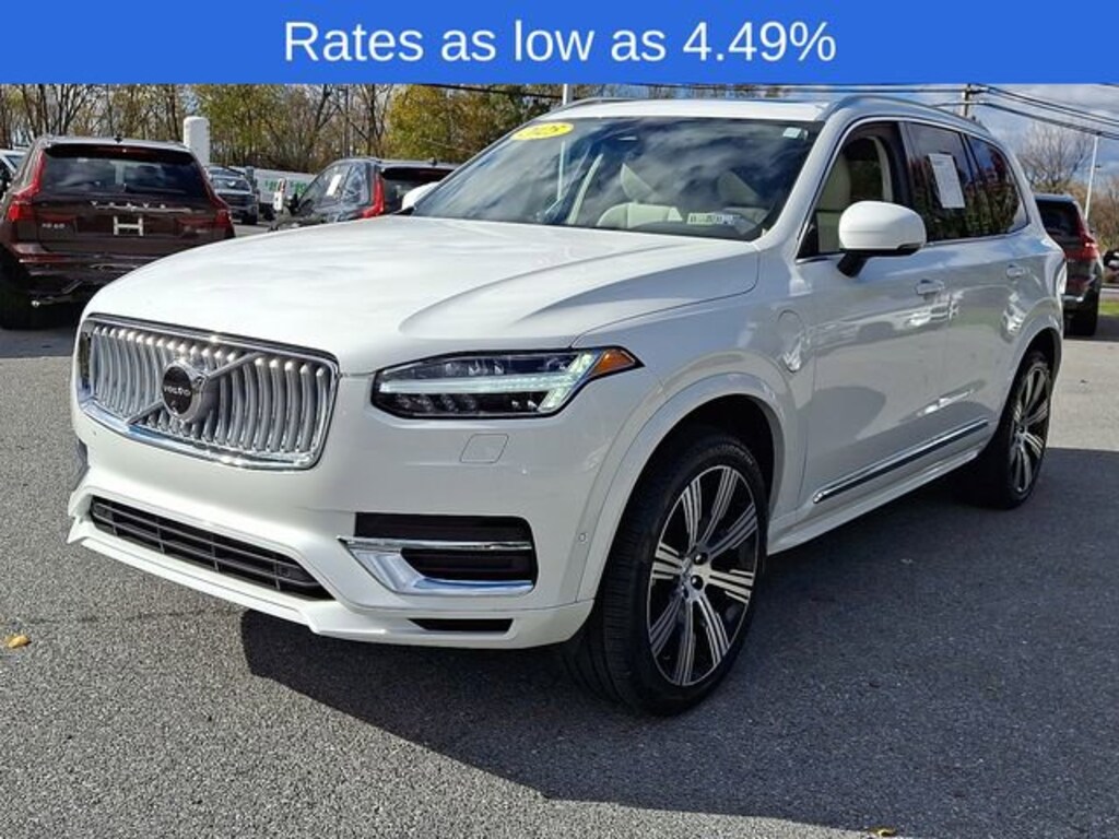 Certified 2025 Volvo XC90 Plug-In Hybrid Plus SUV
