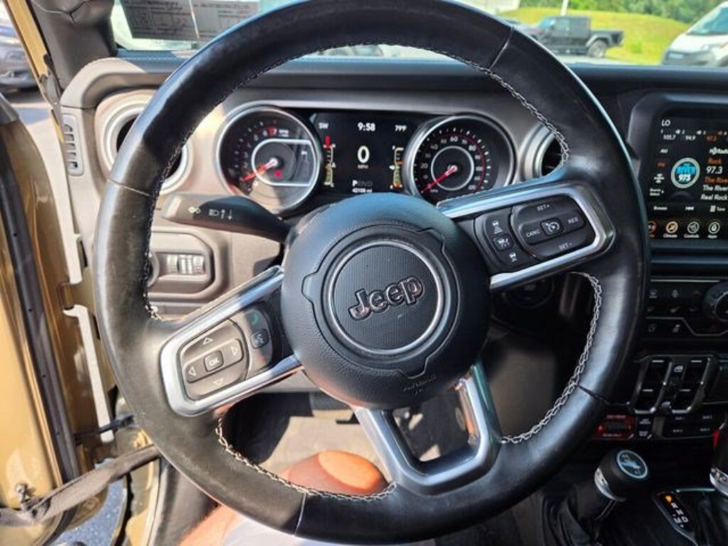 Used 2020 Jeep Gladiator Rubicon Truck Crew Cab